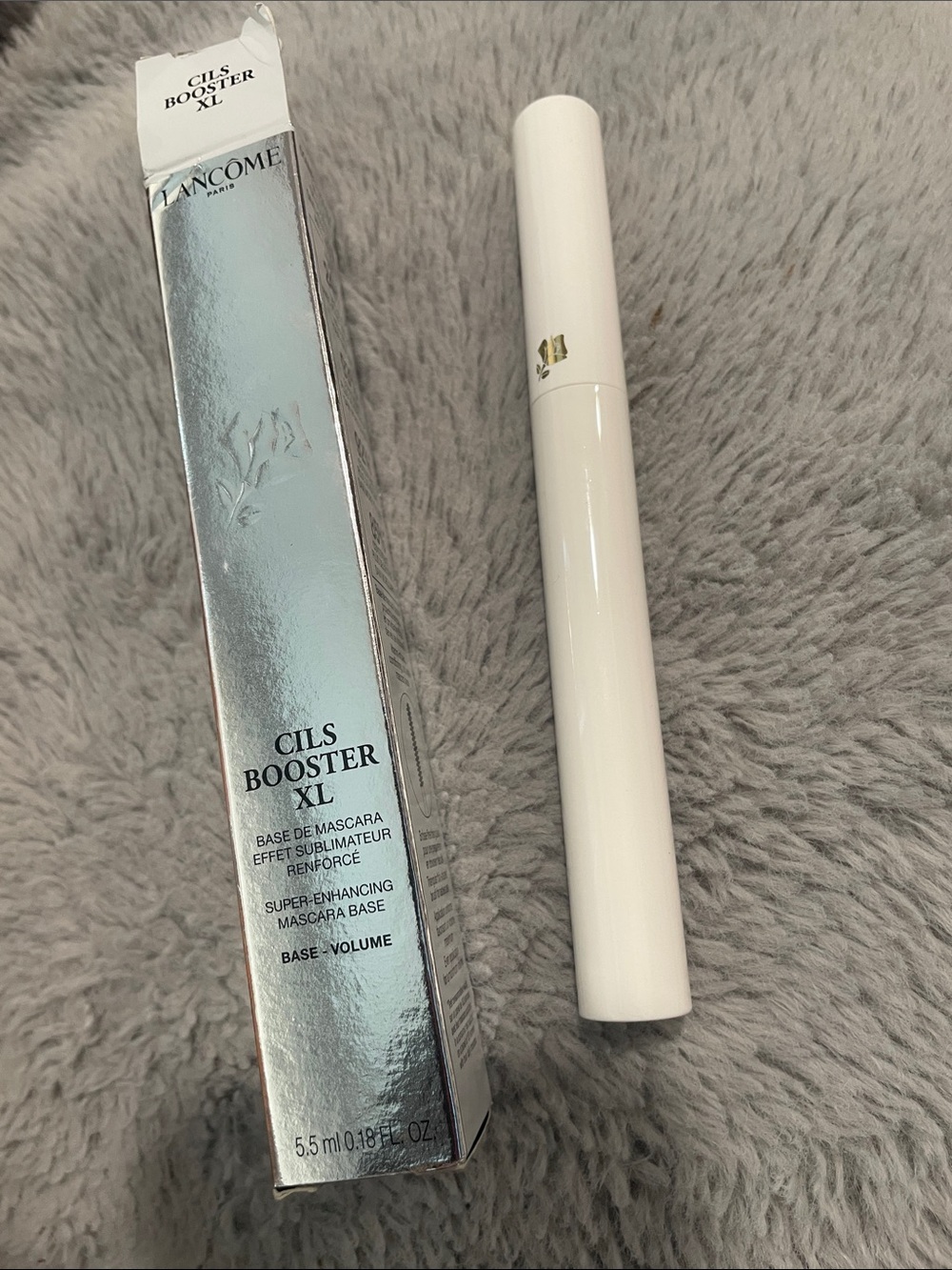Lancome Cils Booster XL Mascara Base - White and Silver Packaging